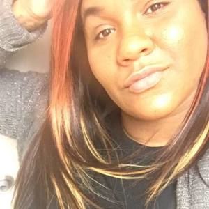 Meet your Posher, Taina